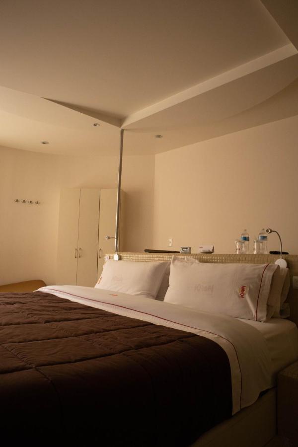 Love Hotel Kron Mexico City Luaran gambar