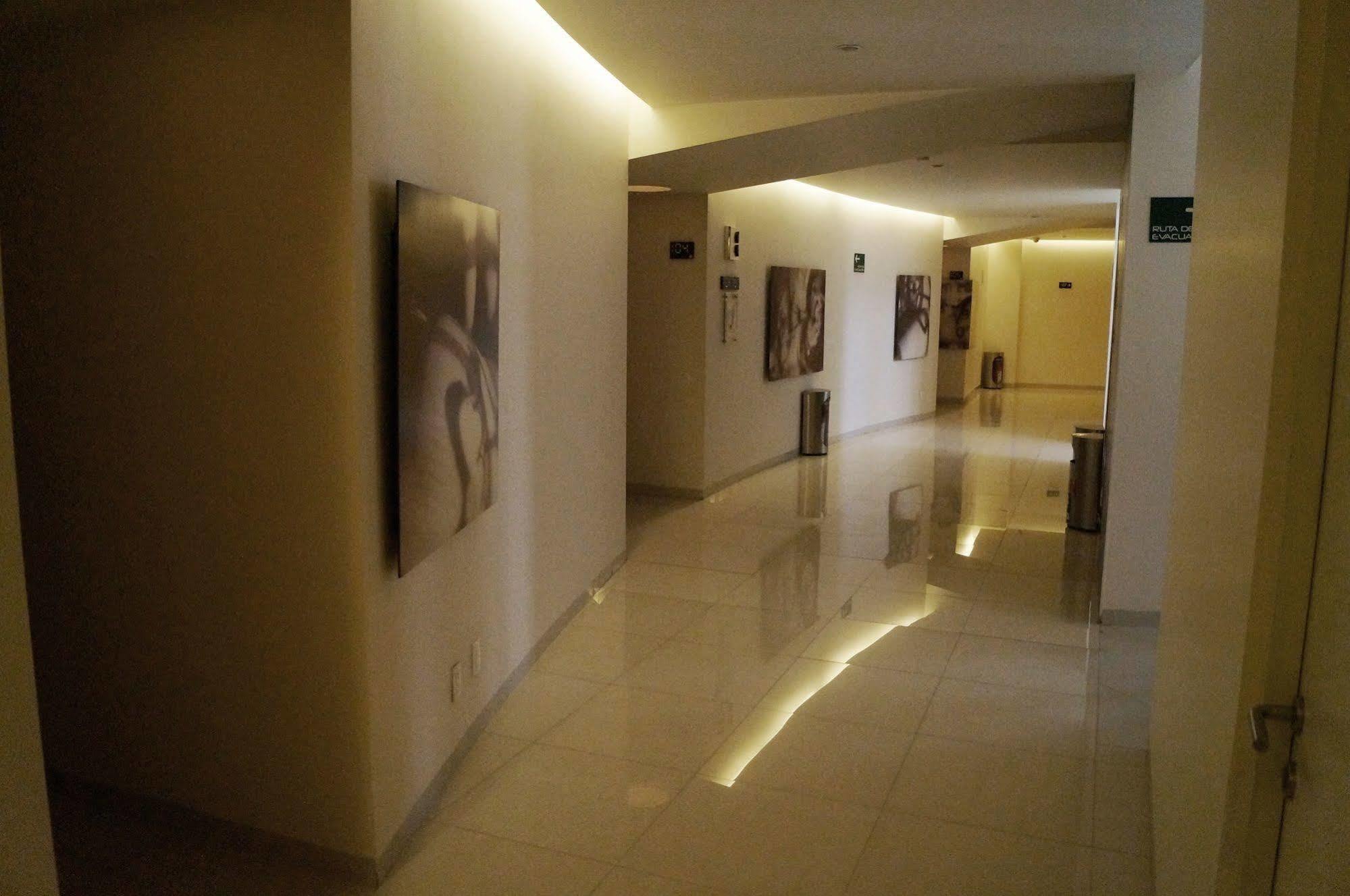 Love Hotel Kron Mexico City Luaran gambar